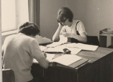 Datenverarbeitung 1960 – auf Papier Datenverarbeitung 1960 - auf Papier